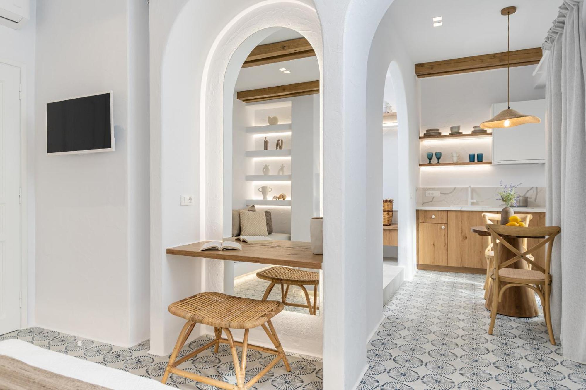 Sofi Pension Naxos City 外观 照片