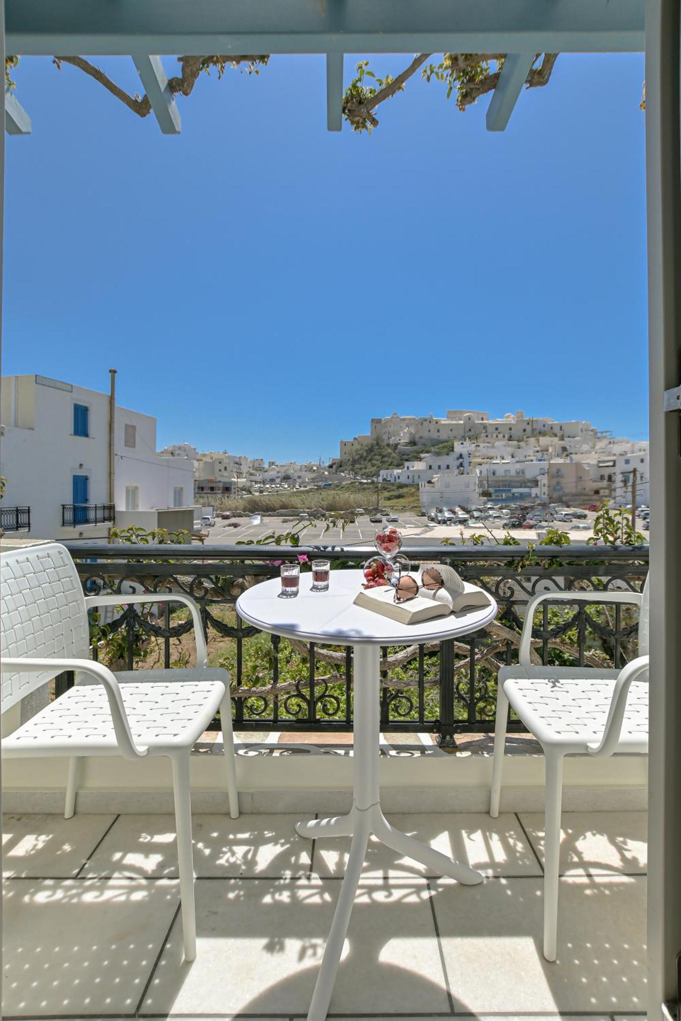 Sofi Pension Naxos City 外观 照片