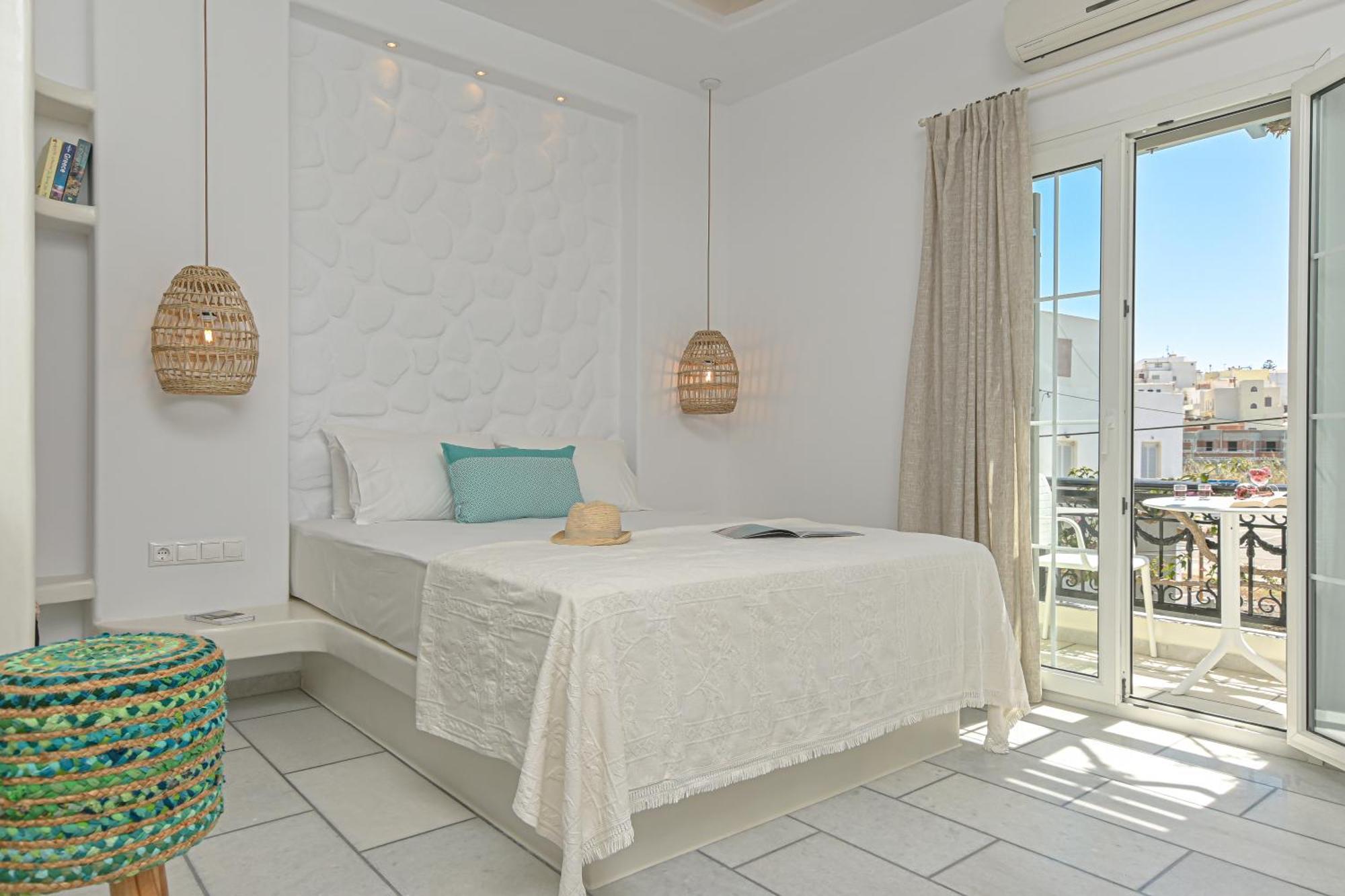 Sofi Pension Naxos City 外观 照片