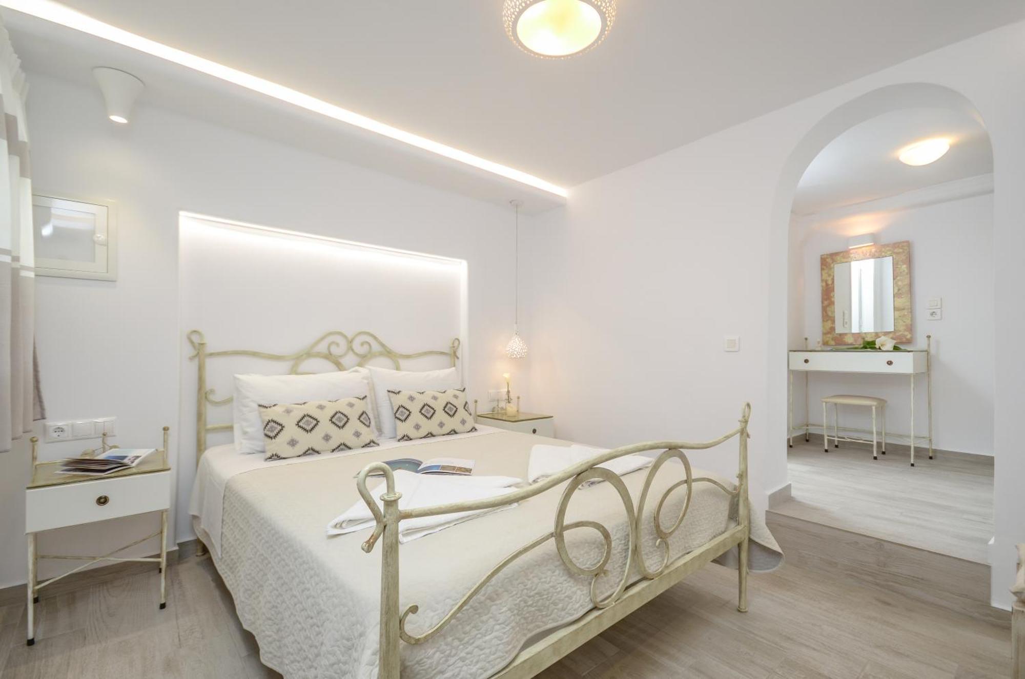 Sofi Pension Naxos City 外观 照片