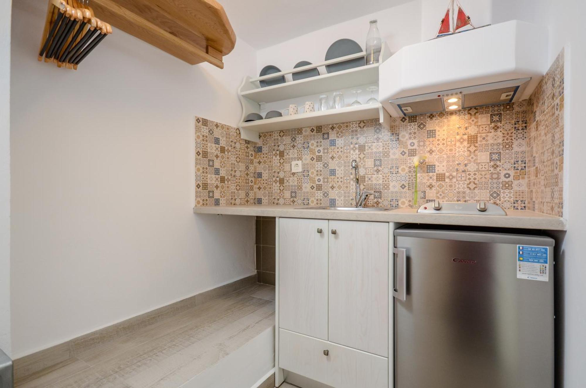 Sofi Pension Naxos City 外观 照片